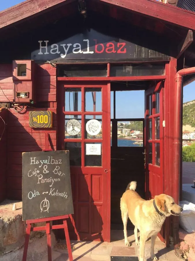 이즈미르 Hayalbaz B&B